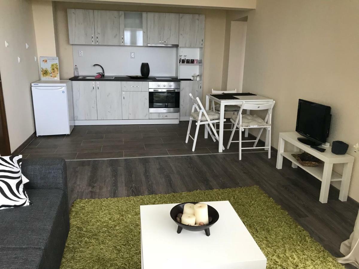 Villa Steffi Golden Sands Eksteriør billede
